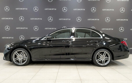 Mercedes-Benz E-Класс, 2019 год, 3 850 000 рублей, 8 фотография