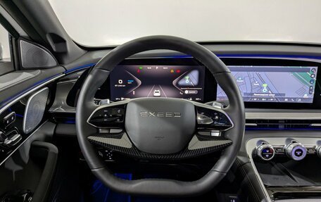 CheryExeed TXL, 2024 год, 2 950 000 рублей, 28 фотография