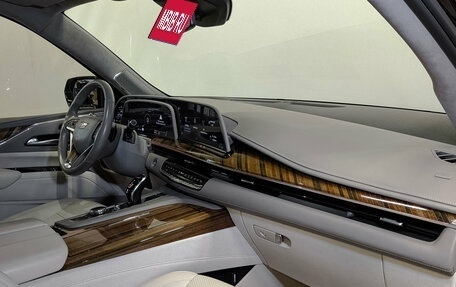 Cadillac Escalade V, 2021 год, 9 500 000 рублей, 11 фотография