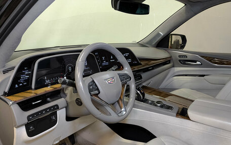 Cadillac Escalade V, 2021 год, 9 500 000 рублей, 16 фотография