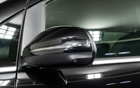 Mercedes-Benz V-Класс, 2024 год, 14 700 000 рублей, 18 фотография