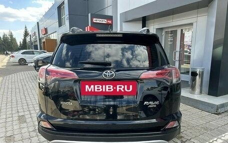 Toyota RAV4, 2017 год, 2 210 000 рублей, 17 фотография