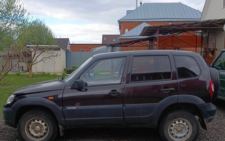 Chevrolet Niva I рестайлинг, 2009 год, 280 000 рублей, 6 фотография