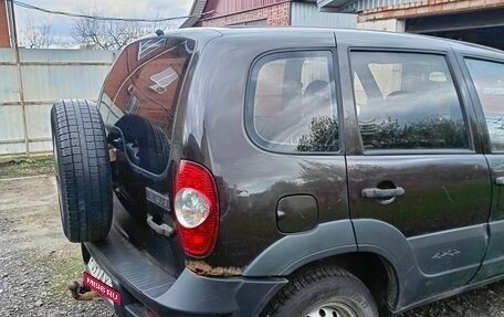Chevrolet Niva I рестайлинг, 2009 год, 280 000 рублей, 4 фотография