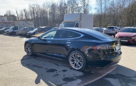 Tesla Model S I, 2014 год, 1 900 000 рублей, 9 фотография