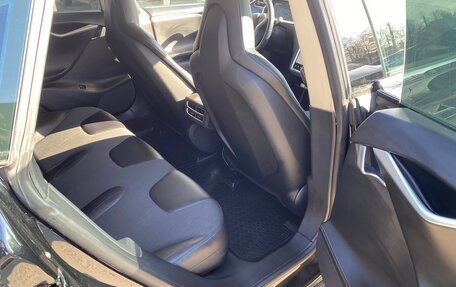 Tesla Model S I, 2014 год, 1 900 000 рублей, 18 фотография