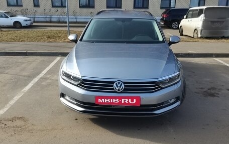 Volkswagen Passat B8 рестайлинг, 2018 год, 2 400 000 рублей, 2 фотография