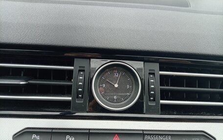 Volkswagen Passat B8 рестайлинг, 2018 год, 2 400 000 рублей, 23 фотография