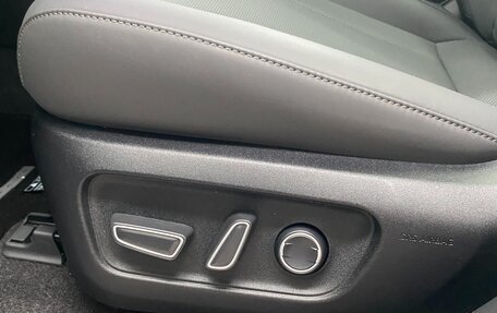 Toyota RAV4, 2026 год, 4 600 000 рублей, 13 фотография