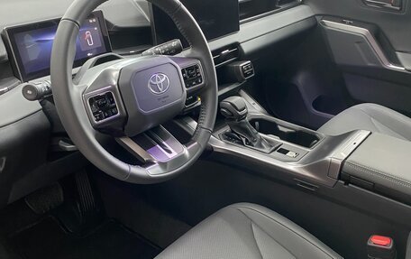 Toyota RAV4, 2026 год, 4 600 000 рублей, 12 фотография