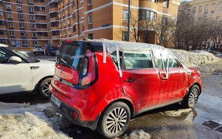 KIA Soul II рестайлинг, 2018 год, 1 000 000 рублей, 5 фотография