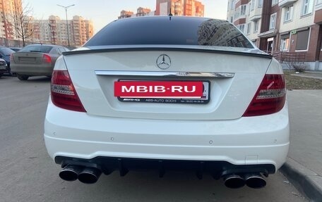 Mercedes-Benz C-Класс, 2011 год, 1 350 000 рублей, 4 фотография