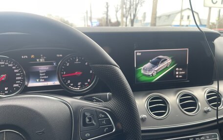 Mercedes-Benz E-Класс, 2016 год, 2 380 000 рублей, 10 фотография