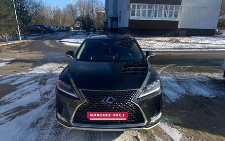 Lexus RX IV рестайлинг, 2021 год, 5 600 000 рублей, 16 фотография