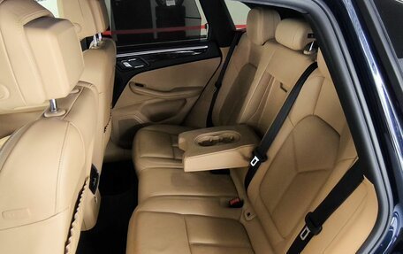 Porsche Macan I рестайлинг, 2016 год, 3 990 000 рублей, 23 фотография