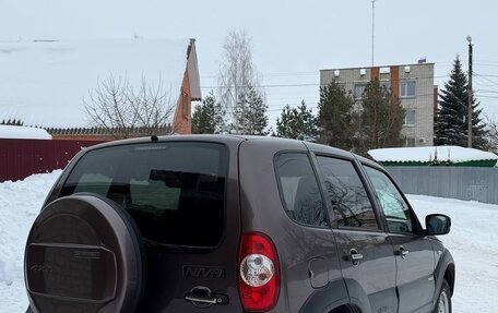Chevrolet Niva I рестайлинг, 2016 год, 800 000 рублей, 4 фотография