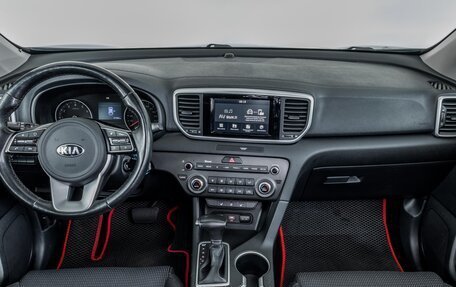 KIA Sportage IV рестайлинг, 2019 год, 2 330 000 рублей, 10 фотография