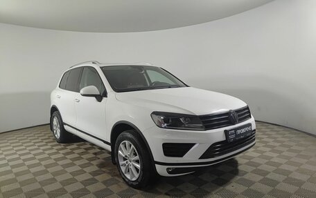 Volkswagen Touareg III, 2016 год, 2 870 000 рублей, 3 фотография