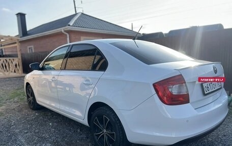 Skoda Rapid I, 2014 год, 900 000 рублей, 12 фотография