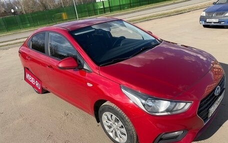 Hyundai Solaris II рестайлинг, 2017 год, 1 200 000 рублей, 2 фотография