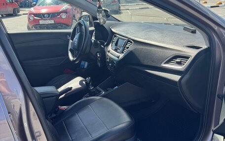 Hyundai Solaris II рестайлинг, 2018 год, 735 000 рублей, 12 фотография