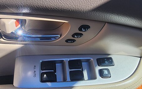 Lexus RX II рестайлинг, 2005 год, 850 000 рублей, 10 фотография