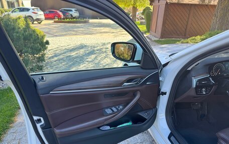 BMW 5 серия, 2019 год, 3 650 000 рублей, 7 фотография