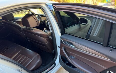 BMW 5 серия, 2019 год, 3 650 000 рублей, 10 фотография