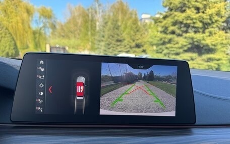 BMW 5 серия, 2019 год, 3 650 000 рублей, 14 фотография