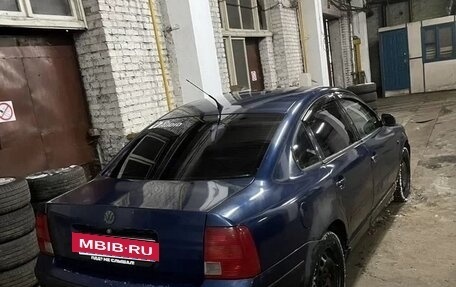 Volkswagen Passat B5+ рестайлинг, 1997 год, 100 000 рублей, 3 фотография