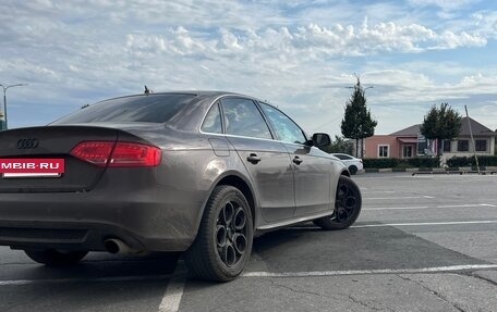 Audi A4, 2011 год, 1 400 000 рублей, 5 фотография