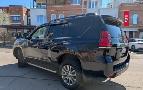 Toyota Land Cruiser Prado 150 рестайлинг 2, 2019 год, 4 780 000 рублей, 3 фотография