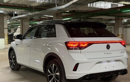 Volkswagen T-Roc I, 2025 год, 3 370 000 рублей, 4 фотография