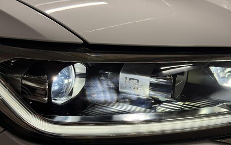 Volkswagen T-Roc I, 2025 год, 3 370 000 рублей, 16 фотография