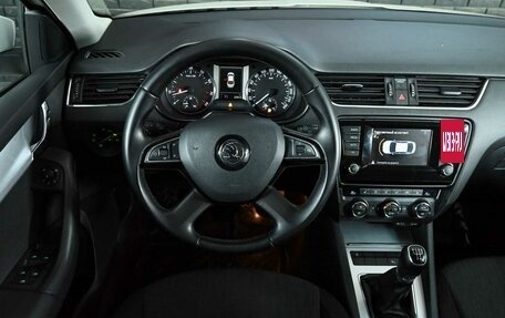 Skoda Octavia, 2015 год, 1 180 000 рублей, 10 фотография