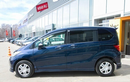 Honda Freed I, 2009 год, 888 000 рублей, 8 фотография