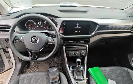 Volkswagen T-Cross I, 2021 год, 1 270 000 рублей, 10 фотография