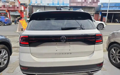 Volkswagen T-Cross I, 2021 год, 1 270 000 рублей, 6 фотография