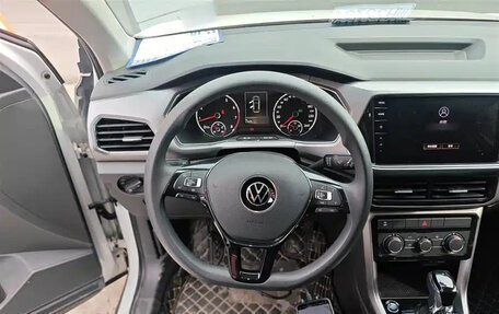 Volkswagen T-Cross I, 2021 год, 1 270 000 рублей, 13 фотография