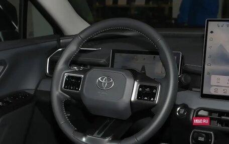 Toyota RAV4, 2026 год, 3 720 778 рублей, 7 фотография