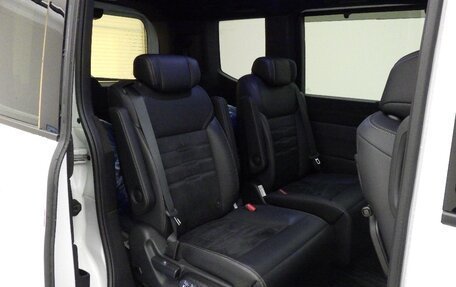 Honda Stepwgn, 2022 год, 3 040 000 рублей, 9 фотография