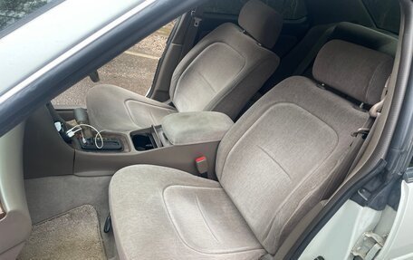 Nissan Laurel VIII, 2001 год, 500 000 рублей, 8 фотография