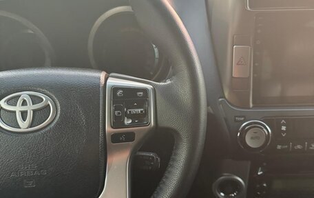 Toyota Land Cruiser Prado 150 рестайлинг 2, 2010 год, 2 900 000 рублей, 5 фотография