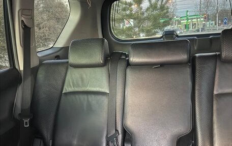 Toyota Land Cruiser Prado 150 рестайлинг 2, 2010 год, 2 900 000 рублей, 11 фотография