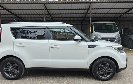 KIA Soul II рестайлинг, 2016 год, 1 450 000 рублей, 6 фотография