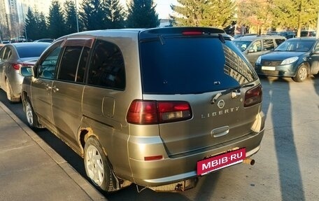 Nissan Liberty, 2003 год, 300 000 рублей, 4 фотография