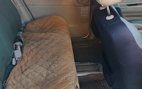 Nissan Liberty, 2003 год, 300 000 рублей, 7 фотография