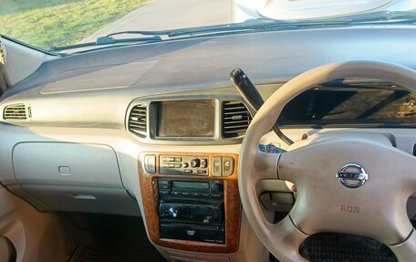 Nissan Liberty, 2003 год, 300 000 рублей, 10 фотография