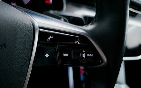 Audi A6, 2020 год, 4 900 000 рублей, 17 фотография