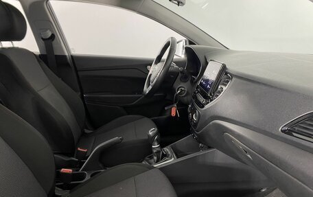 Hyundai Solaris II рестайлинг, 2021 год, 1 430 000 рублей, 13 фотография